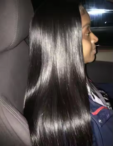 Perruques synthétiques extra longues en gros pour femmes noires, 28 pouces, 265g, couleur 13*6, perruque Lace Front noire, lisses et soyeuses - Product Image 3