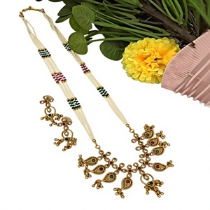 Ensemble collier long et boucles d'oreilles classiques en laiton plaqué or de qualité supérieure avec moissanite, élégant, pour femmes, idéal pour les mariages et les soirées - Product Image 2