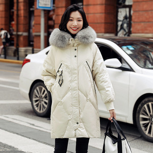 Thanh Lịch Phong Cách Mùa Đông Của Phụ Nữ Đội Mũ Trùm Mũ Trùm Lông Cáo 90% Vịt Trắng Xuống Áo Khoác - Product Image 4