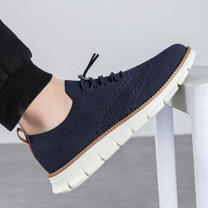 รองเท้าวิ่งหนังสีขาวใส่สบายสำหรับผู้หญิง, รองเท้าผ้าใบกีฬากลางแจ้งรองเท้าส้นแบนดีไซน์ลำลองกันลื่นสำหรับฤดูหนาวสไตล์สปอร์ต - Product Image 4