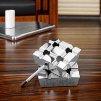 Cendrier de bureau en acier inoxydable de conception classique Hôtel Home Bar Bureau Cigarette Fumer Plateau