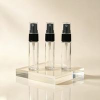 Vente en gros de flacons en verre transparent de 10 ml avec bille interchangeable pour pompe pulvérisatrice, flacon vide pour parfum/huile essentielle, conteneur cosmétique personnalisé