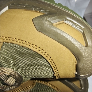 รองเท้าบูทหุ้มข้อกลางหนังกลับลายพรางสีน้ำตาลเข้ม TSB08 แบบกำหนดเองได้ - Product Image 5