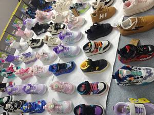 बच्चों के खेल जूते लड़कों और लड़कियों के आकस्मिक कपास गर्म जूते मिश्रित बच्चों के स्नीकर थोक - Product Image 5