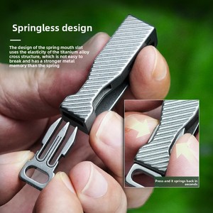 Outdoor Titanium Alloy Belt Buckle Portable Titanium Alloy Waistband Buckle Men's Titanium Alloy Belt Clip OEM - Product Image 2