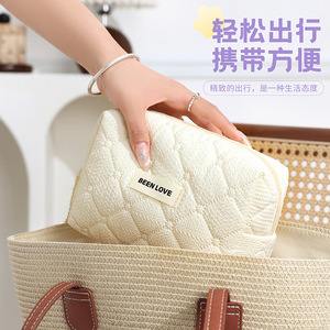 Been Love <b>Makeup</b> Bag Cream Quilted Portable Cosmetic <b>Case</b> For Travel Toiletries - Product Image 2