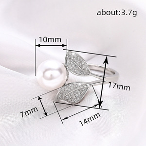 Anello con Perla Finta a Forma di Foglia per Donne, Gioiello Elegante e alla Moda - Product Image 4