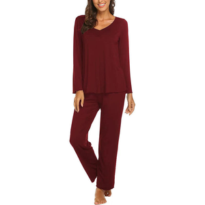 Ensembles de pyjamas pour femmes en fibre de bambou personnalisés, ensemble de vêtements de nuit, pyjama uni à col en V, vêtements de détente, vêtements de nuit - Product Image 1