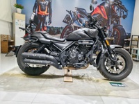 Motocyclette Cruiser V-Type 4 cylindres Black Flag 500 400-600cc