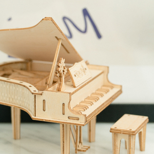 Robotime Rolife Contact Obtenez une réduction sur les jouets éducatifs à assembler soi-même, artisanat en bois TG402, puzzles en bois <span class=keywords><strong>3D</strong></span> en forme de piano - Product Image 3