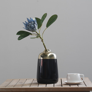 Centre de Table de Mariage Soie Artificielle Roi Protea Fleur Géante Roi Blanc Protea Cynaroides - Product Image 5