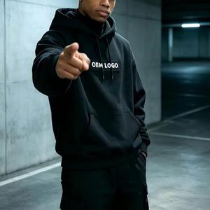 Sweat-shirts pour hommes Cultural Fusion : fusion d'influences <span class=keywords><strong>orientales</strong></span> et occidentales, créant une esthétique unique qui séduit les publics mondiaux - Product Image 1