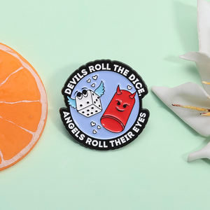 Duivels Dnd Engelen Email Pins Dobbelspel Citaten Broches Revers Badges Sieraden Cadeau Voor Tafelblad Vrienden - Product Image 2