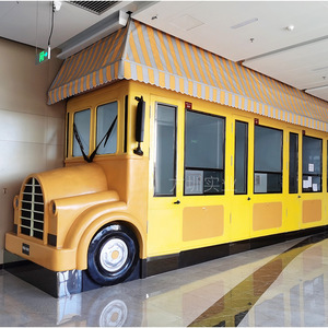 Kiosco de Venta de Modelos de Autobuses de Fibra de Vidrio, Exhibición Personalizable para Centros Comerciales Interiores - Product Image 3