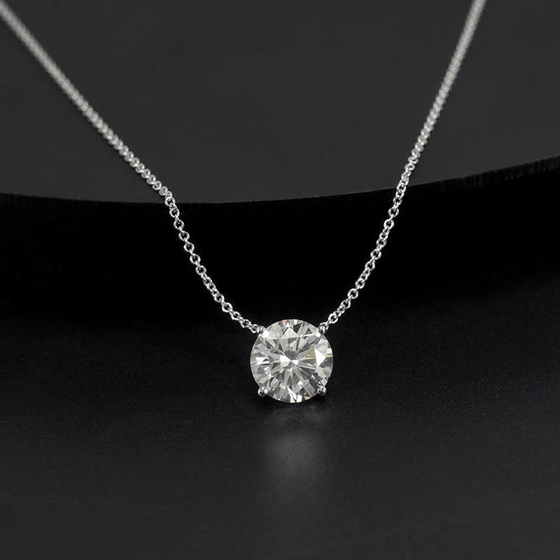 0.5ct D VVS1 IGI 14K