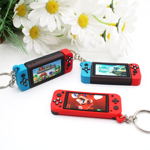 Porte-clés Pendentif Manette de Jeu Rétro 3D, Breloque Manette de Jeu Portable Légère et Tendance - Product Image 4