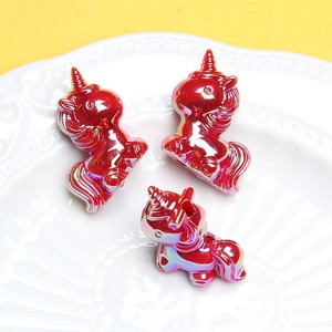 Accessoire de bracelet bricolage lumineux de couleur bonbon perles acryliques mignonnes enduites d'UV pour les chaînes de téléphone portable et les tentures de voiture - Product Image 5