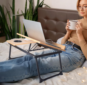 Bán Buôn Hiện Đại MDF Máy Tính Xách Tay Bàn Trắng Lười Biếng Xách Tay Có Thể Gập Lại Học Tập Máy Tính Xách Tay Giường Có Thể Điều Chỉnh Nền Tảng - Product Image 3