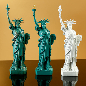Statue de la liberté pour femme, modèle grandeur nature, décoration en résine, maison, salon, bureau, armoire à vin, cadeaux d'ange peints - Product Image 1