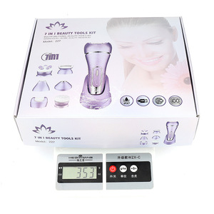 Kit de Aseo Recargable USB 7 en 1, Afeitadora Corporal Impermeable IPX7 y Depiladora Indolora para Mujeres, Uso Doméstico y Hotelero - Product Image 6
