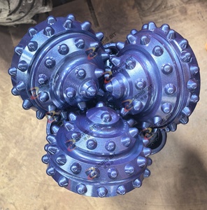Trépan triconique scellé pour forage de roche dure en champ pétrolier, 9 7/8 pouces (250,8 mm), IADC 637 TCI - Product Image 2
