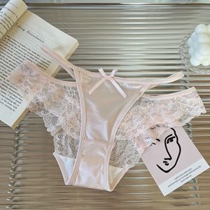 Braguitas de satén rosa con encaje para mujer, de talle medio, elegantes, transpirables, de secado rápido, con tirantes finos y lazo. - Product Image 1