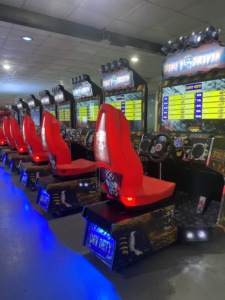 Máquina de Juegos de Carreras de Simulación con Pantalla de 42 Pulgadas que Funciona con Monedas, Juegos de Carreras de Autos Dirty Driving - Product Image 5