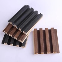 Panneaux muraux en PVC WPC 3D à grain de bois durables, imperméables et ignifuges pour la décoration de la maison - Design moderne, installation facile, garantie de 5 ans