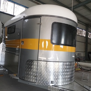 Remorque de luxe haut de gamme pour 2 chevaux, à 4 roues, en métal, avec auvent, pour le transport de chevaux - Product Image 1