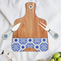 Plateau de service en bois massif artisanal avec porte-couteau intégré, ensemble professionnel de planches à fromage individuelles de petite taille