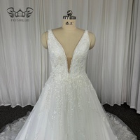 Robe de mariée de maternité Feishiluo de luxe moderne en satin et dentelle naturelle pailletée, ornée de perles et de cristaux de haute qualité avec appliques et boutons