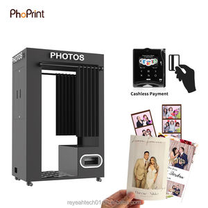 Photomaton fermé alimenté par l'IA avec des fonctionnalités numériques pour les fêtes - Product Image 1