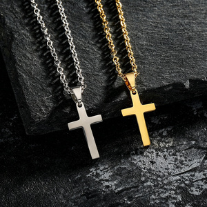 Collar con Cruz, <span class=keywords><strong>Cadena</strong></span> <span class=keywords><strong>de</strong></span> Acero Inoxidable Chapada en Oro <span class=keywords><strong>de</strong></span> 18K, Joyería Sencilla <span class=keywords><strong>de</strong></span> Fe <span class=keywords><strong>para</strong></span> Hombre y Mujer, Regalo <span class=keywords><strong>de</strong></span> Navidad, Collar con Colgante <span class=keywords><strong>de</strong></span> Cruz Pequeña - Product Image 1