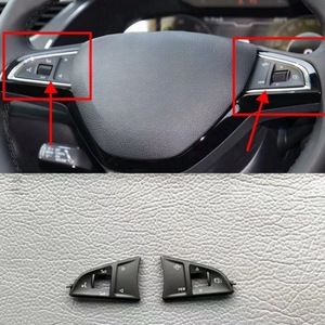 ใช้ได้กับฝาครอบปุ่มพวงมาลัยมัลติฟังก์ชั่นของ Skoda Octavia, Superb, Kodiaq, Fabia และ Rapid - Product Image 5