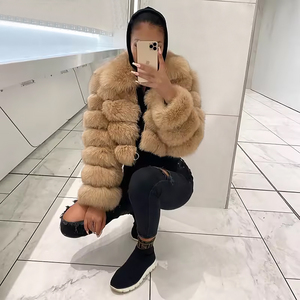 Giacca Corta Firmata da Donna alla Moda in Pelliccia Sintetica all'Ingrosso Cappotto Corto Invernale in <span class=keywords><strong>Visone</strong></span> per Signore - Product Image 4