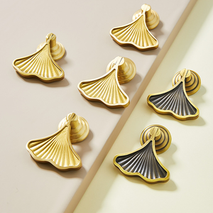 Maniglia in ottone Ginkgo, stile retrò cinese, per armadio, cassettiera, comò, <span class=keywords><strong>cucina</strong></span>, in bronzo, moderna, semplice, dorata, media, anticata - Product Image 1
