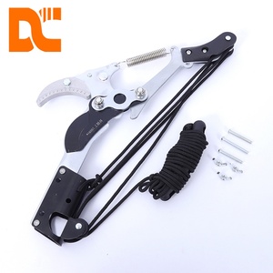 <span class=keywords><strong>Podadora</strong></span> Manual Universal Ahorradora <span class=keywords><strong>de</strong></span> Esfuerzo con Cabezal Ajustable y Barra <span class=keywords><strong>de</strong></span> Aleación Reforzada para Podar Ramas Altas <span class=keywords><strong>de</strong></span> Árboles en Huertos y Jardines - Product Image 3