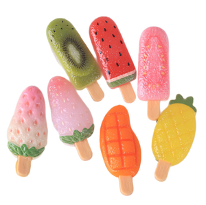 Mini Ciondoli Piatti a Forma di Frutta per Gioco di Imitazione, Giocattoli per Bambini a Tema Gelato, Mini Resina Anguria Ananas Kiwi <span class=keywords><strong>Fragola</strong></span>, Regalo per Giochi di Ruolo e Negozi - Product Image 1