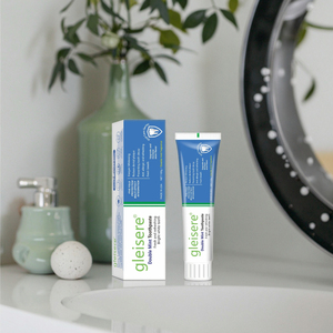 Nueva Pasta Dental Blanqueadora Multiefectos con Té Blanco y Menta para Dientes Más Blancos y Protección - Product Image 5