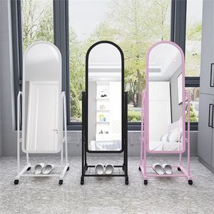 Miroir sur pied Lida pleine longueur, design minimaliste avec cadre métallique, pour chambre à coucher et dressing - Product Image 5