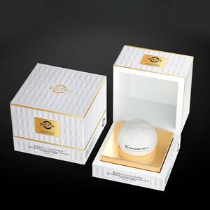 Creme Facial Luxuoso Anti-Idade e Anti-Rugas com Niacinamida, Retinol, Colágeno Orgânico, Hidratante e Iluminador para Cuidados com a Pele - Product Image 1