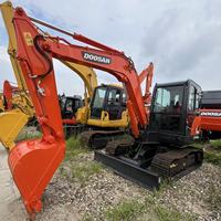 Offre Spéciale : Mini-Excavatrice sur Chenilles d'Occasion Doosan DX60-9c, Faible Nombre d'Heures de Fonctionnement, Excavatrices Doosan 6 Tonnes pour la Construction Routière Urbaine