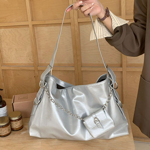 Silver Large Capacity Chain Shoulder Bag Horizontal <b>Square</b> Magnetic Buckle Water Resistant Fashion Tote For Everyday Use - Product Image 1