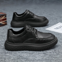 Chaussures de bureau pour hommes de style designer, à semelle épaisse et souple, chaussures confortables pour hommes, chaussures de sport décontractées pour hommes
