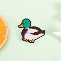 Broche fantaisie en émail motif canard mallard de dessin animé en alliage de zinc pour vêtements, sacs à dos et décoration de revers