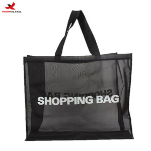 Sac fourre-tout pliable en maille à pois bio, taille moyenne, avec fermeture à bouton, tendance, portable, pour la plage, logo personnalisé, prêt à expédier, commande en gros mixte - Product Image 1