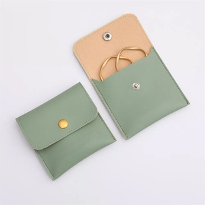 Pochette à bijoux en cuir PU avec fermeture à pression, sac de rangement pour boucles d'oreilles, colliers et bagues, logo personnalisé, organiseur de voyage, sac d'emballage - Product Image 6