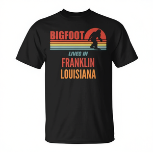 Camiseta Bigfoot Lives In Franklin Louisiana, diseño retro, unisex, cuello redondo, manga corta, promocional para adultos - Product Image 2