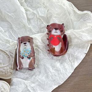 Clip de garra de Animal de dibujos animados lindo Beaver Sheepdog Personalidad Diversión Media cremallera Clip de garra de pelo Parte posterior de la cabeza Clip de tiburón despeinado - Product Image 5