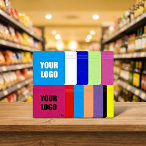 Emballage alimentaire en plastique personnalisé imprimé, sachet refermable en aluminium laminé résistant aux odeurs pour bonbons et biscuits, 3,5 g, noir, en mylar - Product Image 2